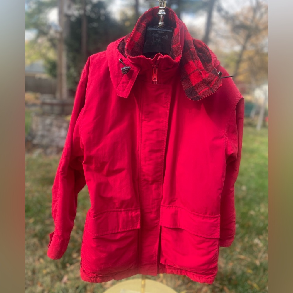 Vintage Women Red Wool Lined Coat Lands End Made in USA Hood ski snow jacket